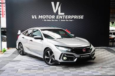 Honda Civic TC-PREMIUM in Desa Petaling, KUL