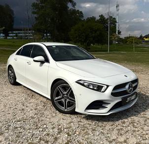Mercedes Benz A250 250 AMG LINE in Johor Bahru, JHR