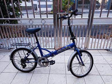 Blue Stepdragon bicycle 