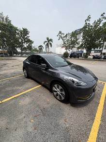 Tesla Model Y LONG RANGE in Pandamaran, SGR