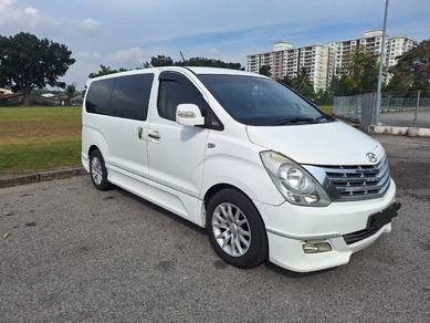 Hyundai Grand Starex ROYALE in Shah Alam, SGR
