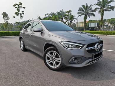 Mercedes Benz GLA200 200 PROGRESSIVE LINE in Bukit Jelutong, SGR