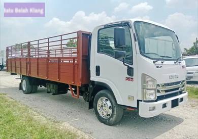 ISUZU NPR81 Wooden Cargo 21FT 7500KG LORRY