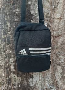 ADIDAS slingbag crossbody bag for travel