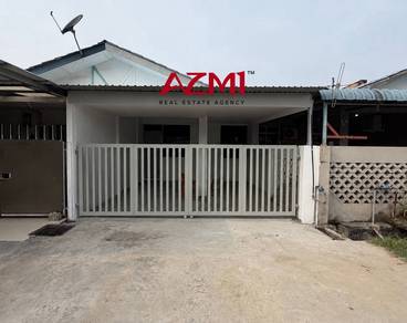 Terraced House For Sale in Miri,SWK