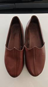Authentic Pakistani Men's Leather Khussa Shoes 