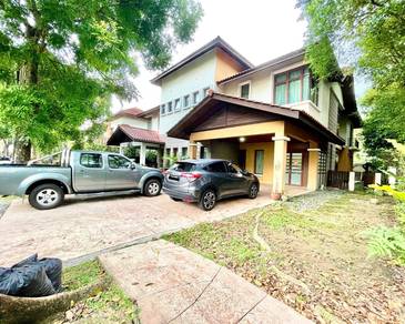 Semi-Detached House For Sale in Solaris Dutamas,KUL