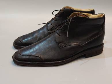 Clarks middle cut Men's 8.5uk 