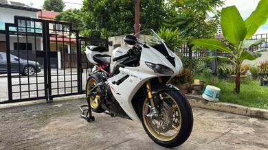 Triumph Daytona 675