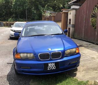 BMW 320i 20i (CKD) in Ampang, SGR