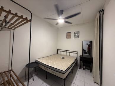 Room in Damansara Damai, SGR