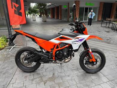 KTM 390 Duke