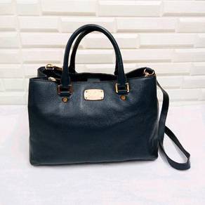 Michael Kors Bedford Leather Navy Medium Tote