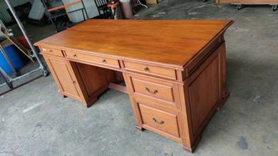 T47-AG  Meja Tulis Kayu Jati Solid Teak Wood GOTIC