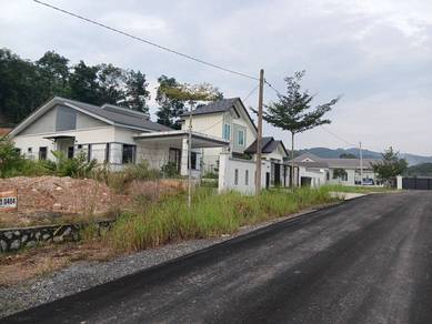 Residential Land in Dengkil, SGR