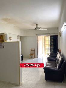 Flat For Sale in Desa Baiduri