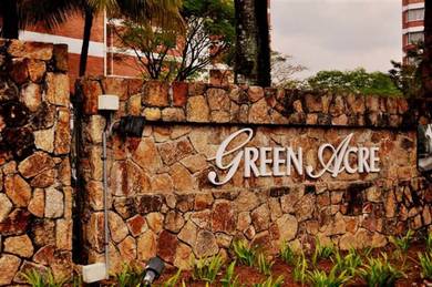Condominium For Sale in Green Acre
