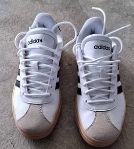 Kasut Adidas Women Ori