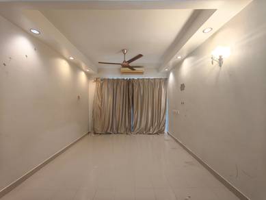 Condominium For Sale in Sunrise Garden