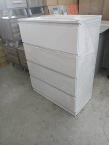 chest drwer  4 laci 