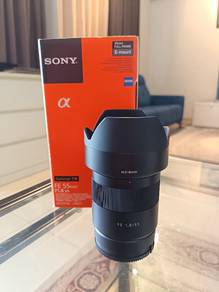 Sony FE 55mm f1.8 ZA