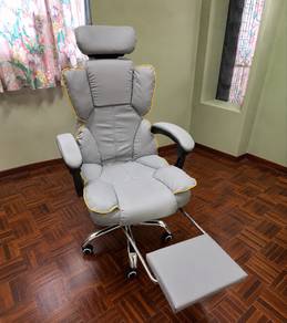 Kerusi komputer 5 roda