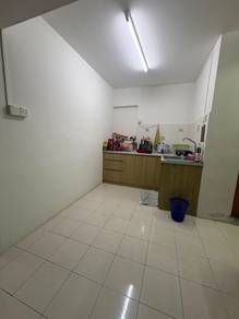 Condominium For Sale in Green Garden