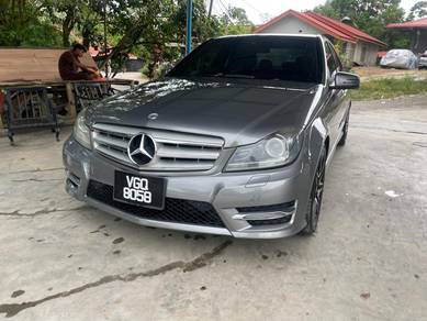 Mercedes Benz C250 250 CGI BlueEFCY AVNTGRDE(CKD) in Krubong, MLK