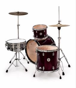 Dixon Drum Set