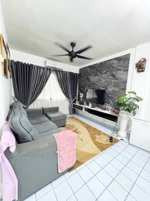 Flat For Sale in Rumah Pangsa Permas Jaya