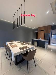Condominium For Rent in Queens Residences Q1 @ Queens Waterfront