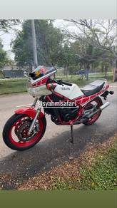 Yamaha RZ250R