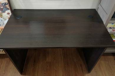 Used Study Table Set