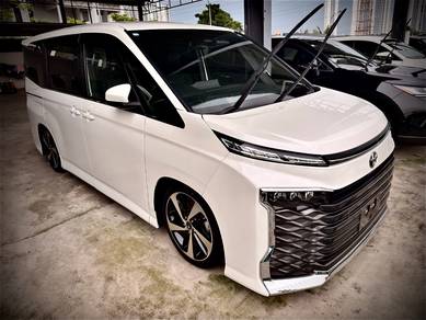 Toyota Voxy S-Z in Johor Bahru, JHR