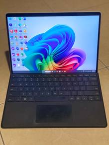 Microsoft Surface Pro 8 Core i5/8gb/256 SSD/4G