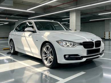BMW 320i 20i SPORT LINE (CKD) in Johor Bahru, JHR