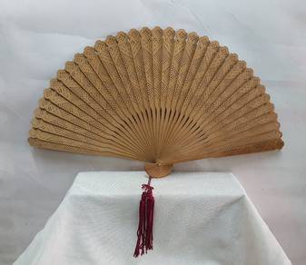 Hardwood Sandalwood Hand Fan
