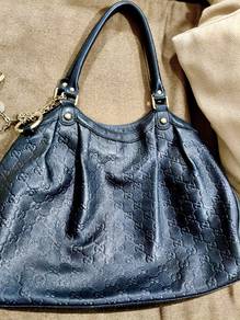 Gucci Sukey Black Leather Bag
