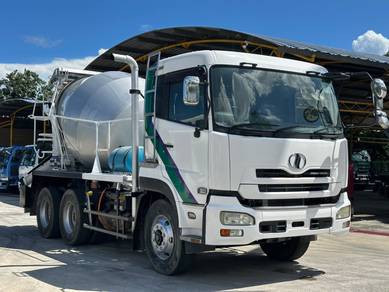 Nissan CW4XL MIXER TRUCK 6x4 (RJ)