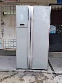 Hitachi fridge refrigerator 2door side side 605L