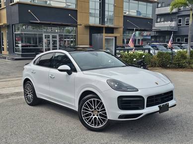 2023 Porsche Cayenne COUPE BASE