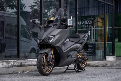 Yamaha TMAX