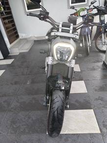 Ducati Diavel