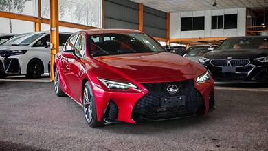Lexus IS 300 F-SPORT in Cheras, KUL