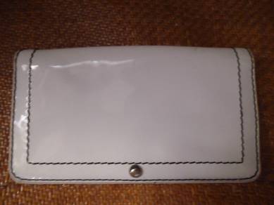 白色錢包 white purse