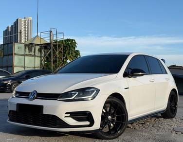 Volkswagen Golf TSI R-LINE in Cheras, SGR
