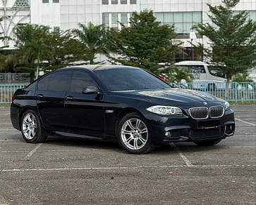 BMW 528i 28i M SPORT in Bangi, SGR