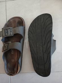 sandal