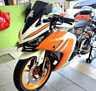 Yamaha R25