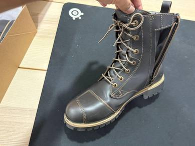 Forma Legacy Boots (44EURO 9UK)